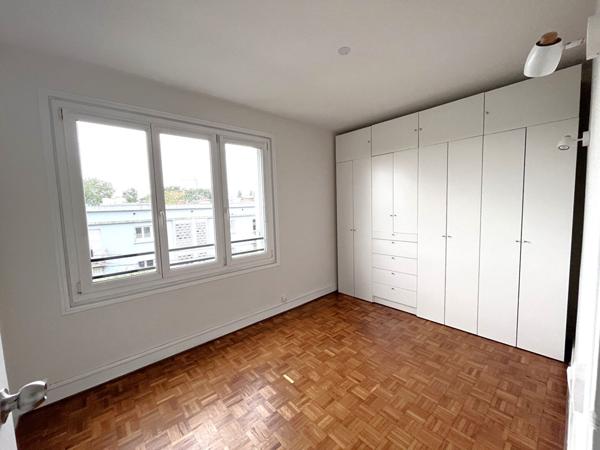 A VENDRE NANTES ZOLA appartement 2 chambres avec ascenseur, parking