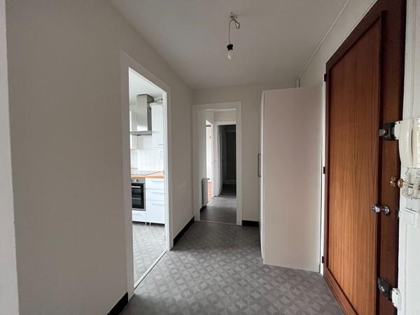 A VENDRE NANTES ZOLA appartement 2 chambres avec ascenseur, parking