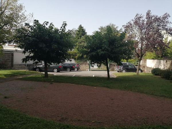 A VENDRE NANTES ZOLA appartement 2 chambres avec ascenseur, parking