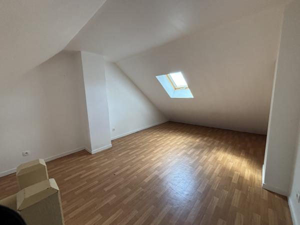 À vendre - T2, 2 pièces situé à Tours (37100)