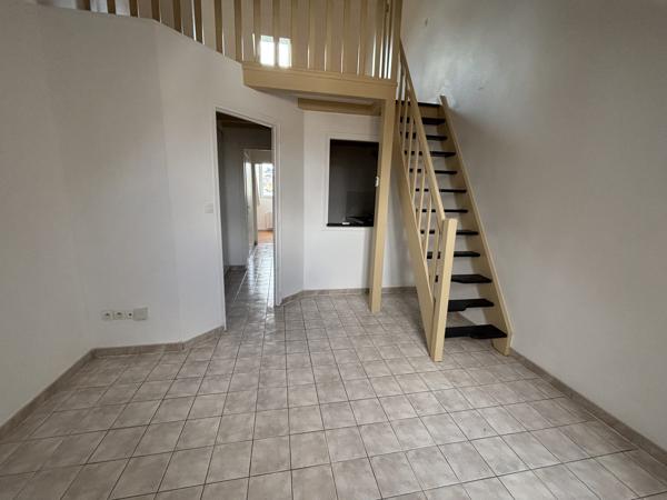 À vendre - T2, 2 pièces situé à Tours (37100)
