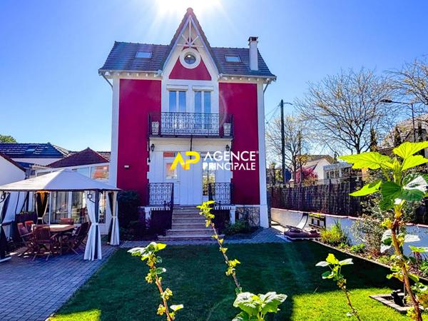 Sartrouville - Les Dix Arpents - Maison 5 pièces 132 m2 €699 000 ** - Référence 9571