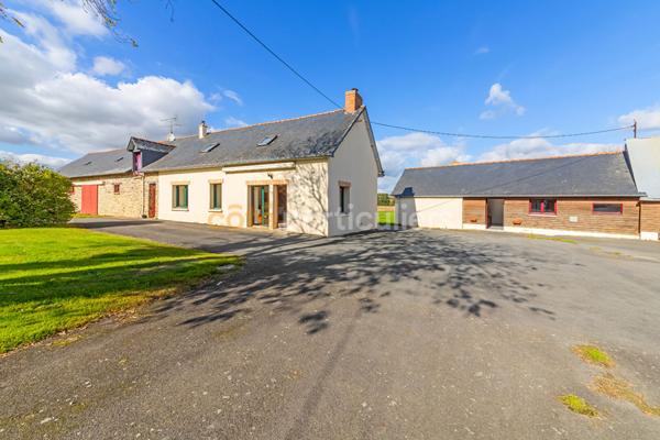 Vente Corps de ferme107 m² - 6 Pièces - VITRE (35500)