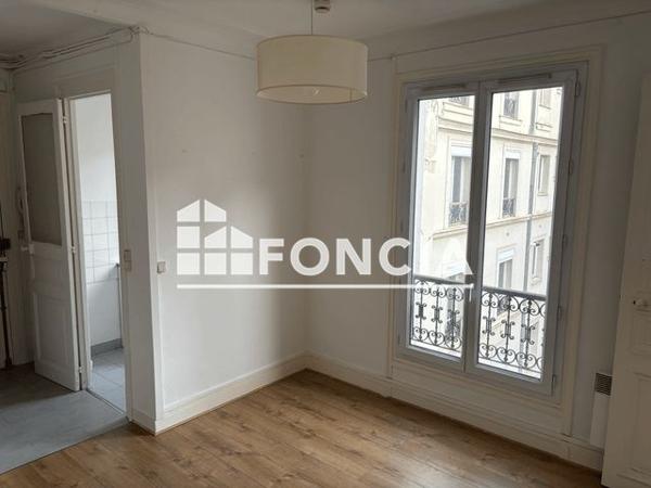 Location Appartement 2 pièces 31.2 m² - 111 RUE DE ROME Paris 75017