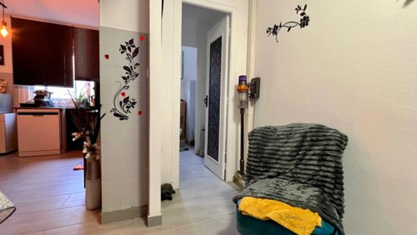 Dpt Hautes Pyrénées (65), à vendre TRIE SUR BAISE Maison T3 de 76 m² habitables avec garage et cour sur 78 m² de terrain, au centre ville