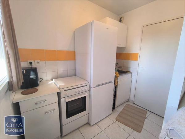 Appartement à louer 3 pièces 54.3m² Châteaurenard (13160)