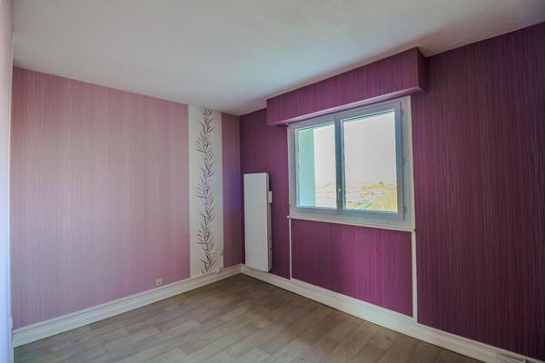 Appartement Nevers 3 chambres, balcon plein sud, parking sous terrain, 2 heures de Paris