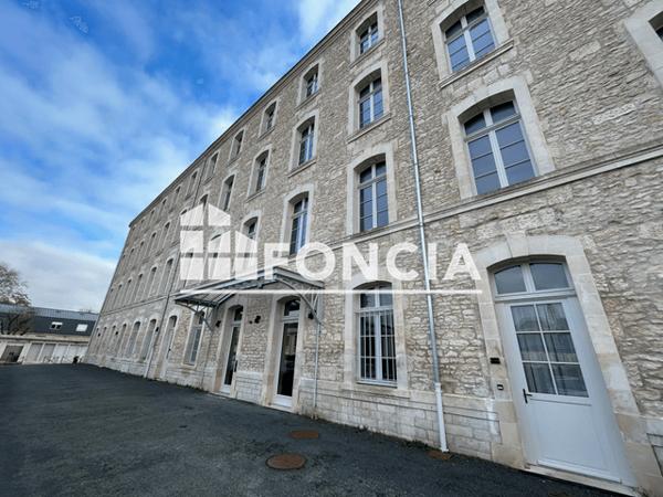 Location Appartement 3 pièces 79.46 m² - 15 RUE GUILLAUME VII LE TROUBADOUR Poitiers 86000