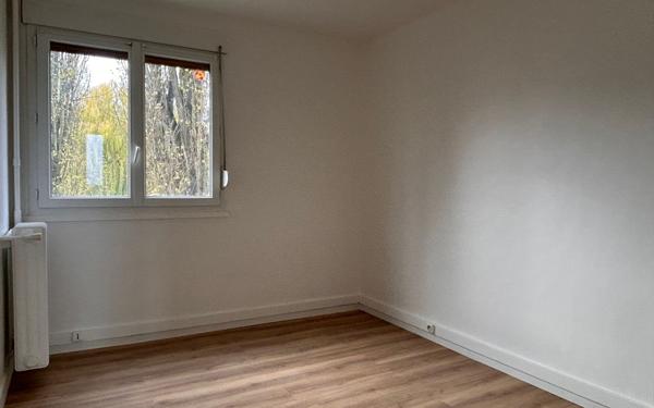 Appartement à louer    3 pièces •  Beauvais