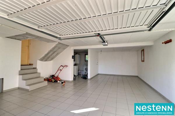 Maison 3 pièces de 90m² sur un terrain de 456m² situé à Vaulx-en-Velin au fond d'une impasse