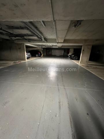 Villemomble Appt 2 pièces + Balcon + Pkg + Cave... 10 Min RER E...