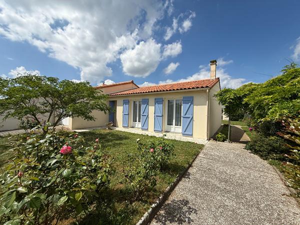 Maison Champagné-les-marais 2 chambres