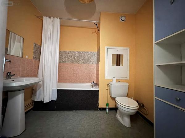 Appartement à louer à Cherbourg-en-Cotentin dans la Manche (50100), ref : 045/1735   
Hyper-centre