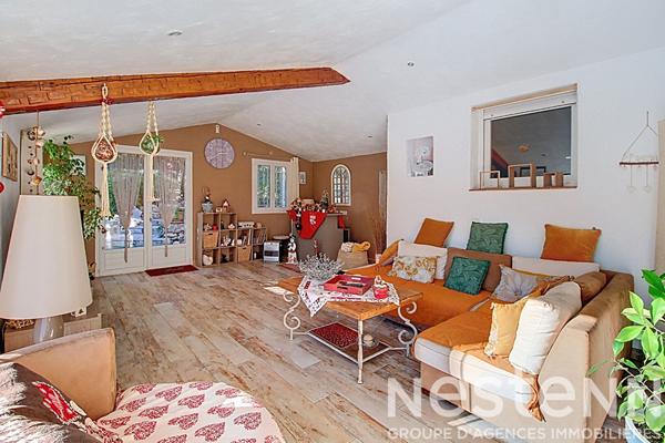 A VENDRE MAISON TRANS EN PROVENCE 145m² - au CALME - 2945 m² de terrain - Piscine