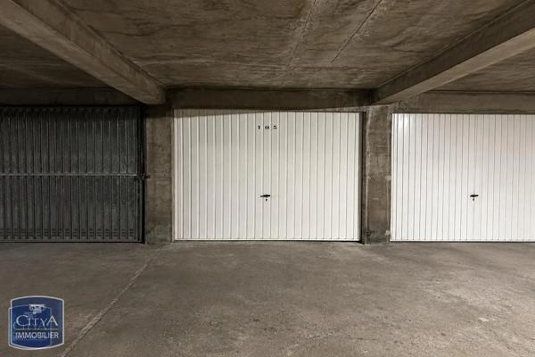 Parking à louer Villeurbanne (69100)