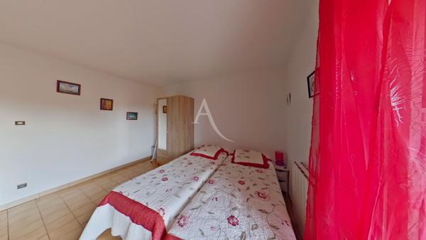 APPARTEMENT DE 22.39 m2 AVEC BALCON DANS PETITE RESIDENCE AVEC PARKING PROCHE DES THERMES ET COMMODITES