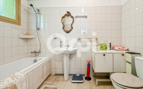 Maison à vendre    5 pièces • 84,50 m2 Ruoms