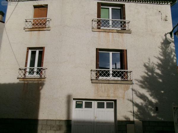 Maison de ville à vendre à Parentignat dans le Puy-de-Dôme (63500), ref : 13385/177   
ISSOIRE