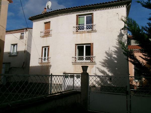 Maison de ville à vendre à Parentignat dans le Puy-de-Dôme (63500), ref : 13385/177   
ISSOIRE