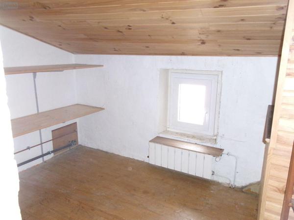 Maison de ville à vendre à Parentignat dans le Puy-de-Dôme (63500), ref : 13385/177   
ISSOIRE