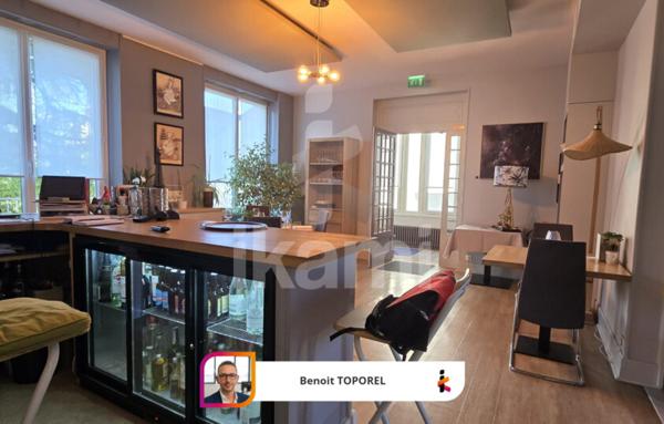 Maison de 256 m²