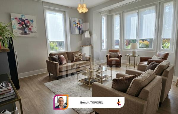 Maison de 256 m²