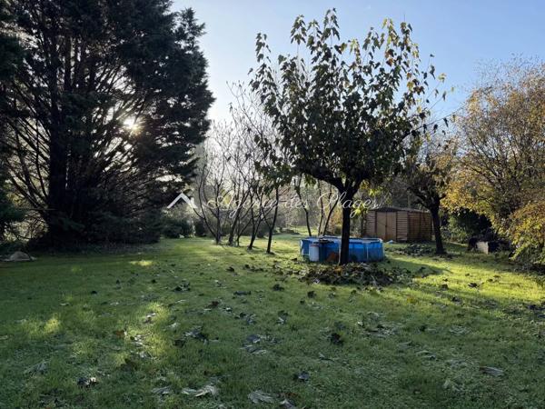 ENSEMBLE IMMOBILIER - MESCHERS