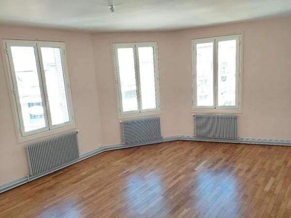 Appartement à louer à Mâcon (71000)
