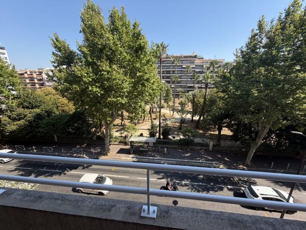 T3 a 100 mètres des plages de Juan les Pins