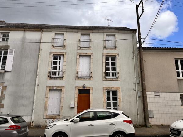 Maison meublée en résidence La Roche Sur Yon 10 pièce(s) 145.62 m2 (tarif par chambre)