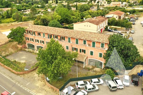 Immeuble 15 pièces 809 m2