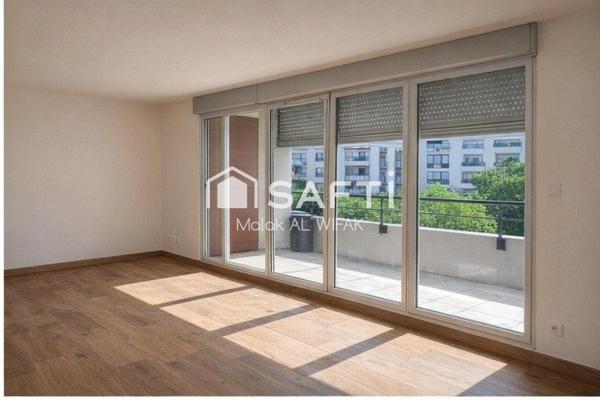 T2 49 m² terrasse et parking – métro Borderouge