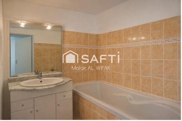 T2 49 m² terrasse et parking – métro Borderouge