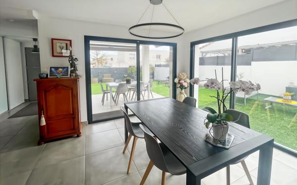 Maison à vendre    4 pièces •  Sérignan