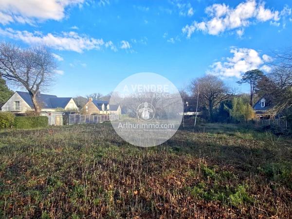 Vente                                                      Terrain
                        
                                         904 m2                     à Mesquer