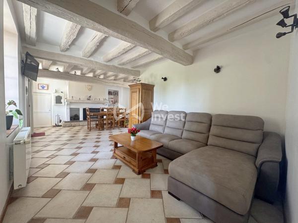 Longère 182 m2 avec double garage, terrain paysager, SPA, sauna...