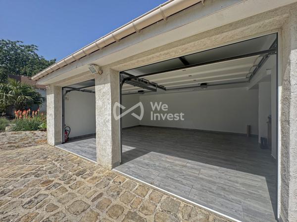 Longère 182 m2 avec double garage, terrain paysager, SPA, sauna...