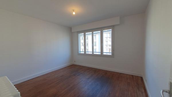 Appartement à louer Saint Nazaire : 3 pièces, 65m² avec 2 chambre(s) à 614€ - AJP Immobilier Saint-Nazaire