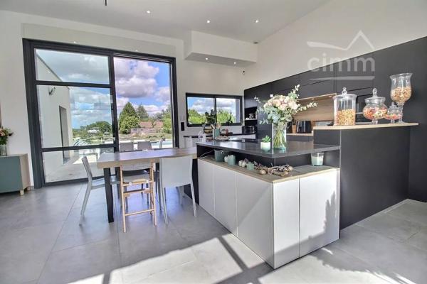 MAGNIFIQUE MAISON CONTEMPORAINE HAUT DE GAMME
