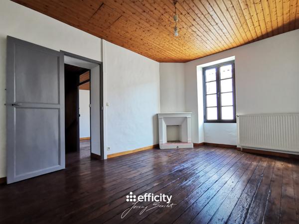 Maison
         4 pièces
        - 61 m² 134 950 € *