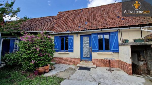 Vente                                                      Maison
                        
                     2 pièces                      63 m2                     à Catillon-Fumechon
