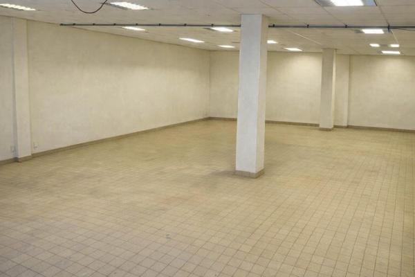Local commercial 345 m²