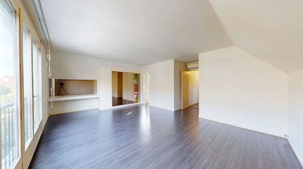 Maison 8 pièce(s) 250 m2