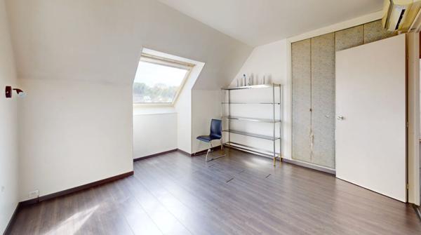 Maison 8 pièce(s) 250 m2