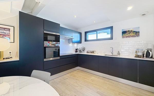 Maison à vendre    3 pièces • 100 m2 Anglet