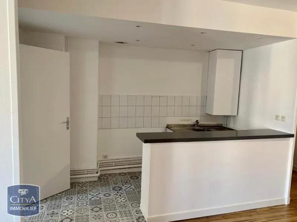 Appartement à louer 2 pièces 60.01m² Lyon (69006)