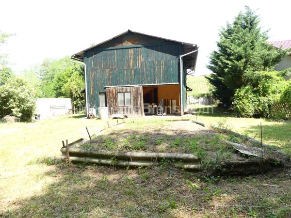 BÂTIMENT BOIS POUR HABITATION AVEC CRÉATION D'ACTIVITÉ OBLIGATOIRE