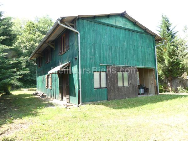 BÂTIMENT BOIS POUR HABITATION AVEC CRÉATION D'ACTIVITÉ OBLIGATOIRE