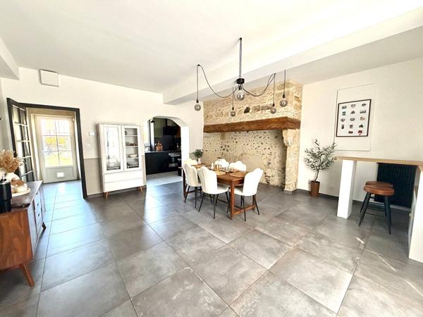 Maison 7 pièces 177 m2