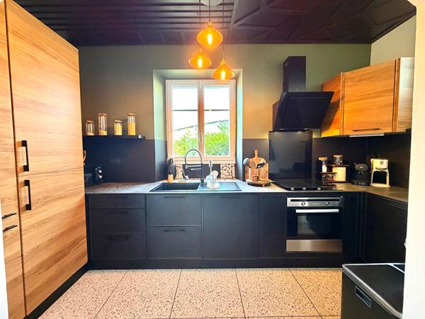 Maison 7 pièces 177 m2